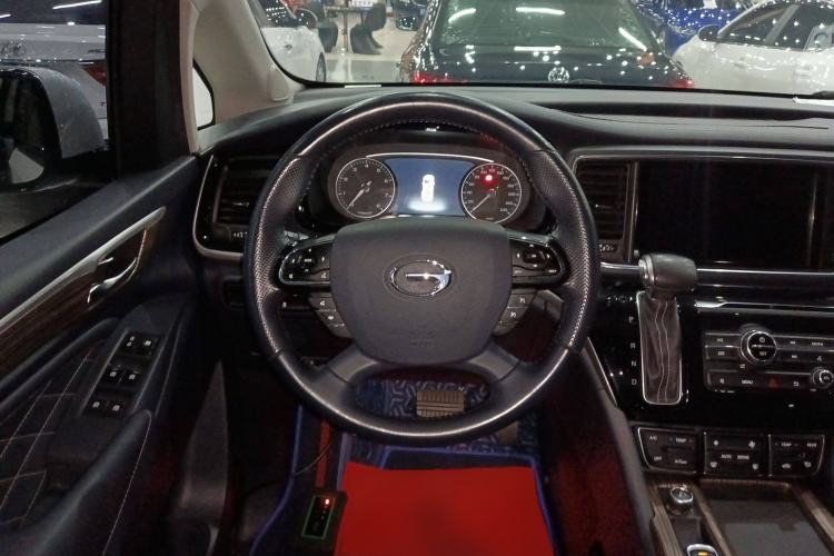 Used GAC Trumpchi M8 2018 320T Luxury Edition Steering Wheel