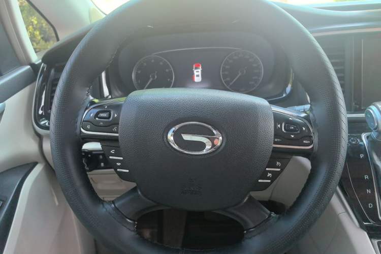 Used GAC Trumpchi M8 2018 320T Luxury Edition Steering Wheel