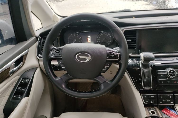 Used GAC Trumpchi M8 2018 320T Luxury Edition Steering Wheel
