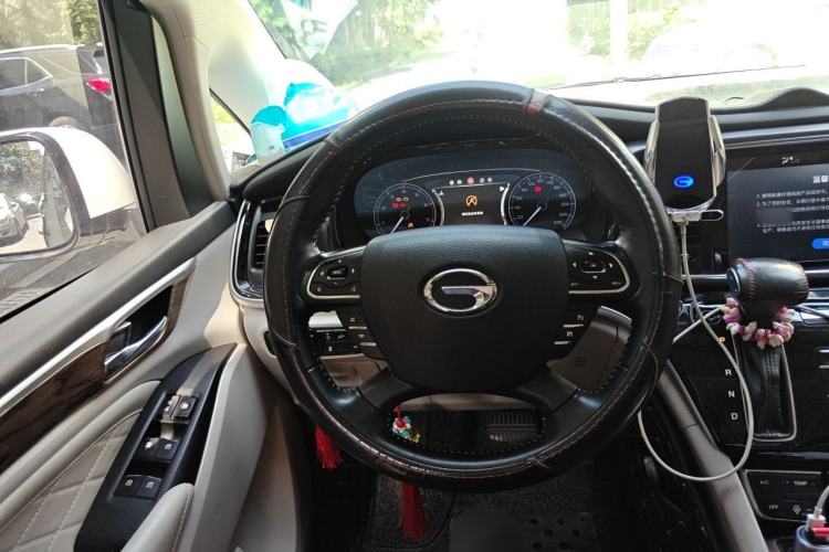 Used GAC Trumpchi M8 2018 320T Luxury Edition Steering Wheel