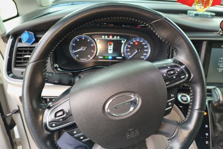 Used GAC Trumpchi M8 2018 320T Luxury Edition Steering Wheel