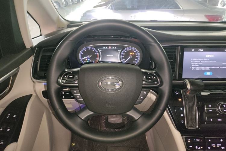 Used GAC Trumpchi M8 2018 320T Luxury Edition Steering Wheel