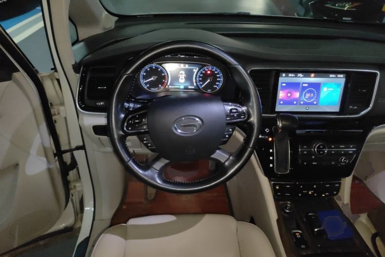 Used GAC Trumpchi M8 2018 320T Luxury Edition Steering Wheel