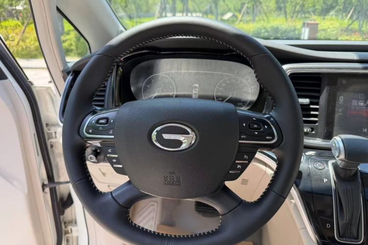 Used GAC Trumpchi M8 2018 320T Luxury Edition Steering Wheel