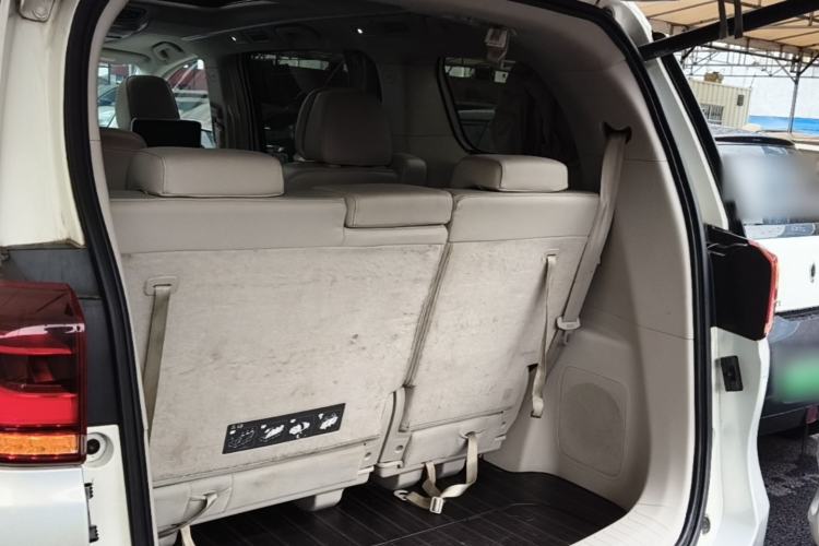 Used GAC Trumpchi M8 2018 320T Flagship Edition Trunk