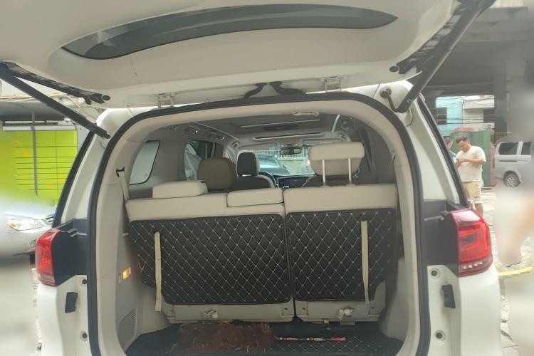 Used GAC Trumpchi M8 2018 320T Luxury Edition Trunk