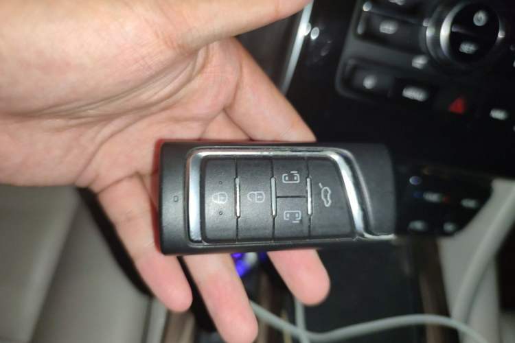 Used GAC Trumpchi M8 2018 320T Luxury Edition Vehicle Key