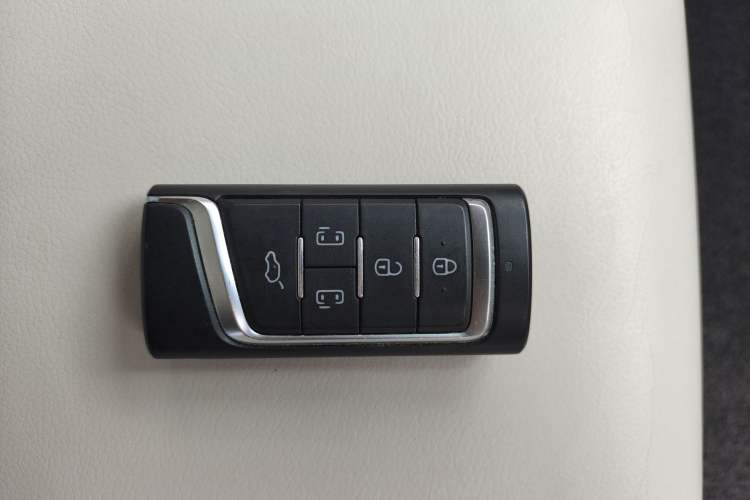 Used GAC Trumpchi M8 2018 320T Luxury Edition Vehicle Key