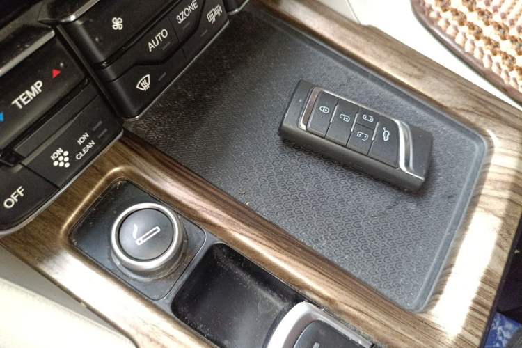 Used GAC Trumpchi M8 2018 320T Luxury Edition Vehicle Key