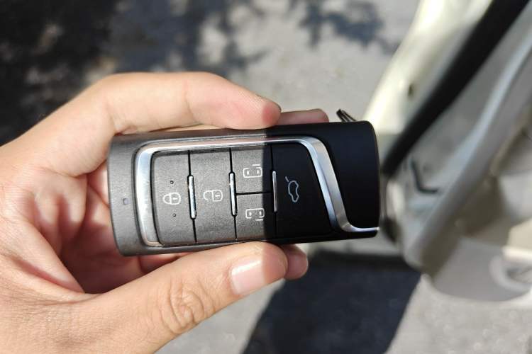 Used GAC Trumpchi M8 2018 320T Luxury Edition Vehicle Key