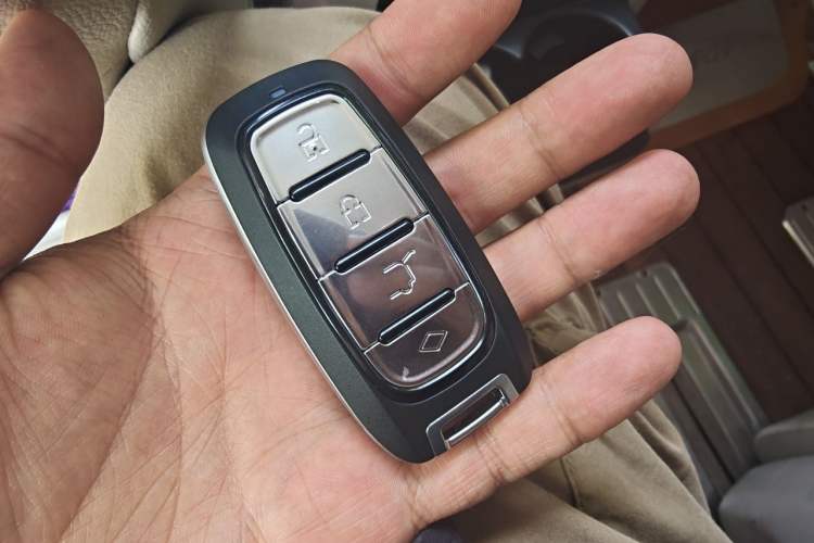 Used GAC Trumpchi M8 2018 320T Luxury Edition Vehicle Key