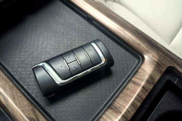 Used GAC Trumpchi M8 2018 320T Luxury Edition Vehicle Key