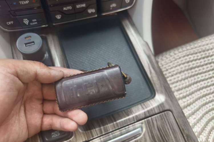 Used GAC Trumpchi M8 2018 320T Luxury Edition Vehicle Key