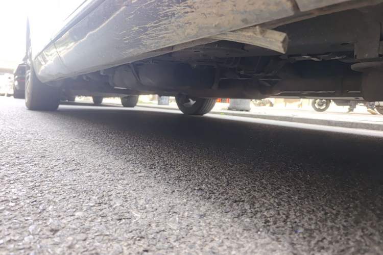 Used GAC Trumpchi M8 2019 320T Ultimate Edition Chassis Front Right