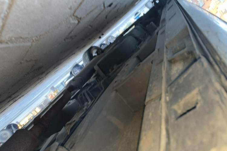Used GAC Trumpchi M8 2019 320T Ultimate Edition Chassis Front Right