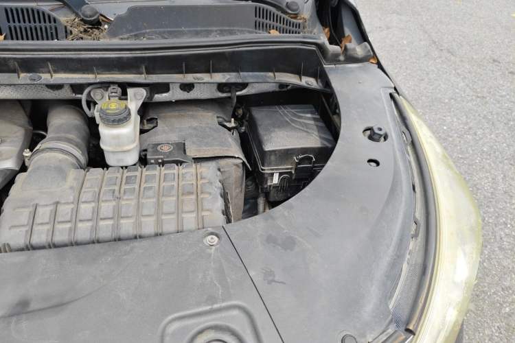 Used GAC Trumpchi M8 2019 320T Ultimate Edition Engine Bay Left