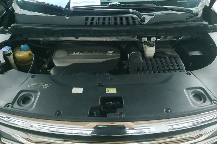 Used GAC Trumpchi M8 2019 320T Ultimate Edition Engine Bay