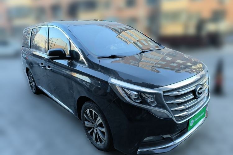 Used GAC Trumpchi M8 2019 320T Ultimate Edition Front Right 45 Deg