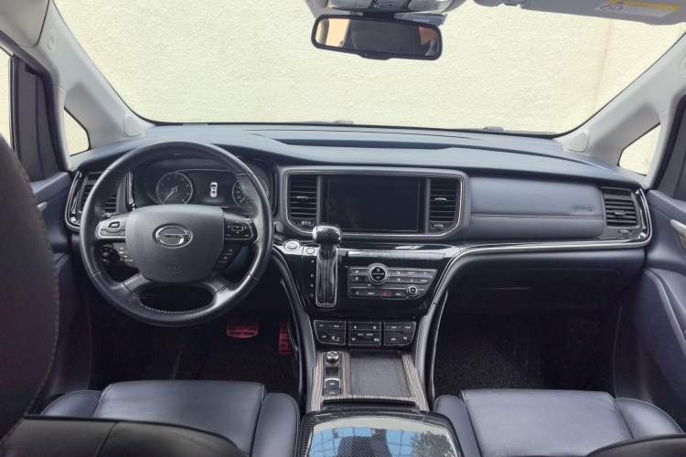 Used GAC Trumpchi M8 2019 320T Ultimate Edition Interior 12