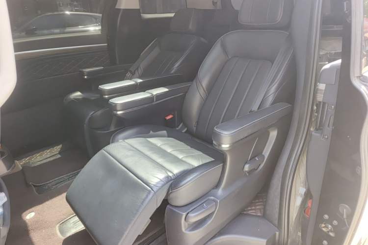 Used GAC Trumpchi M8 2019 320T Ultimate Edition Left Rear Seat