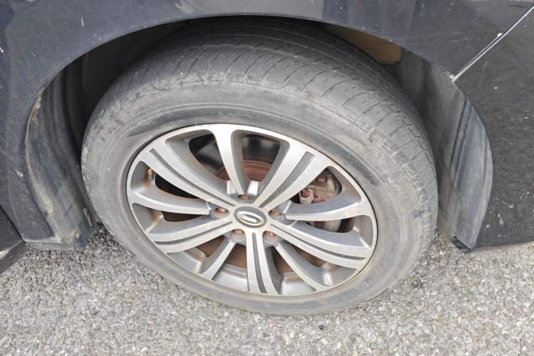 Used GAC Trumpchi M8 2019 320T Ultimate Edition Right Front Wheel Hub