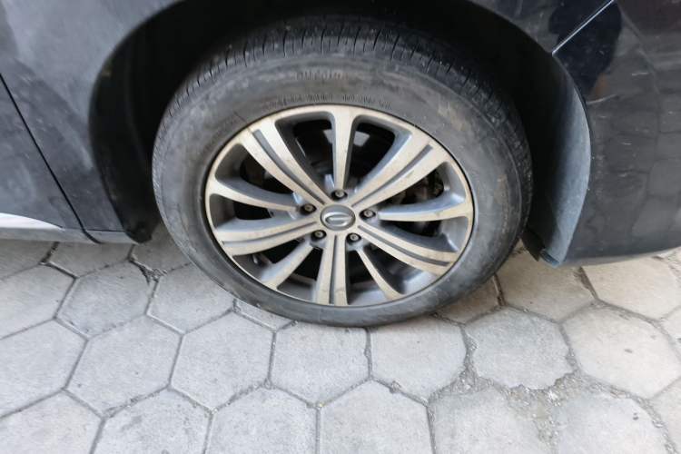 Used GAC Trumpchi M8 2019 320T Ultimate Edition Right Front Wheel Hub