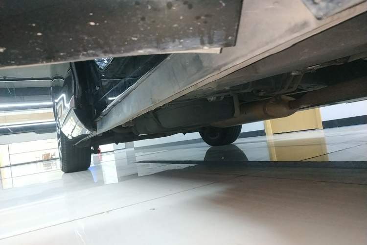 Used GAC Trumpchi M8 2019 320T Ultimate Edition Right Side Sill