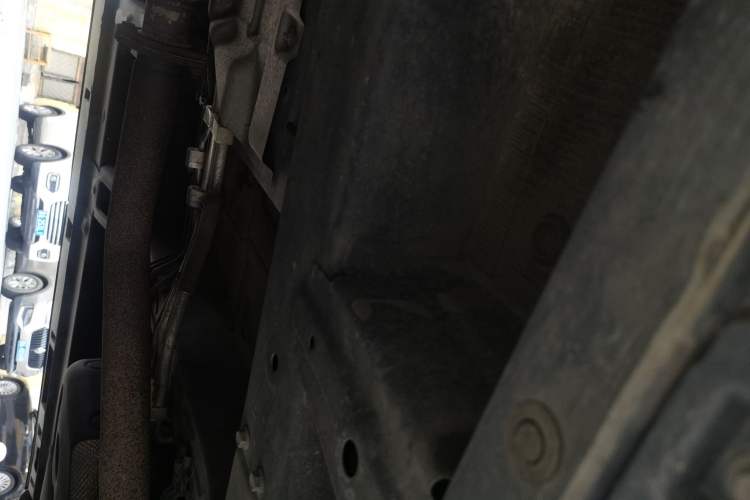 Used GAC Trumpchi M8 2019 320T Ultimate Edition Chassis Front Left