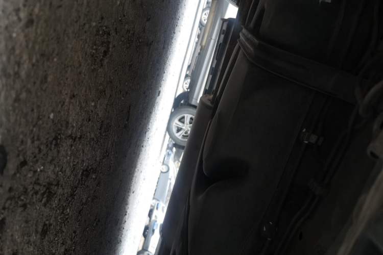Used GAC Trumpchi M8 2019 320T Ultimate Edition Chassis Rear Right