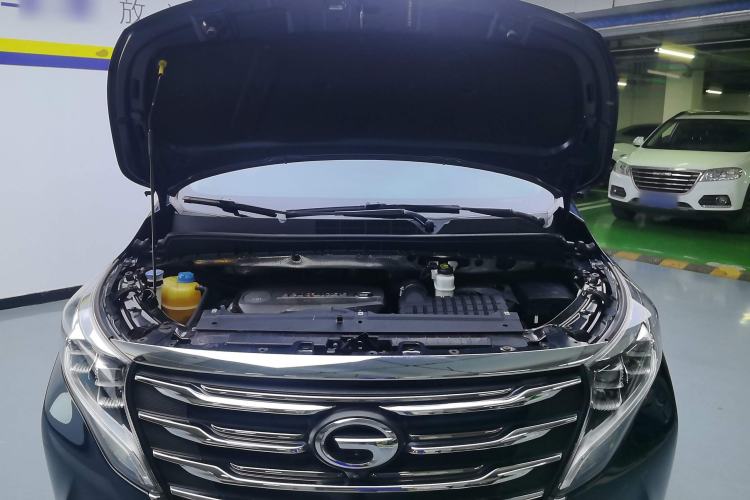 Used GAC Trumpchi M8 2019 320T Ultimate Edition Engine Bay