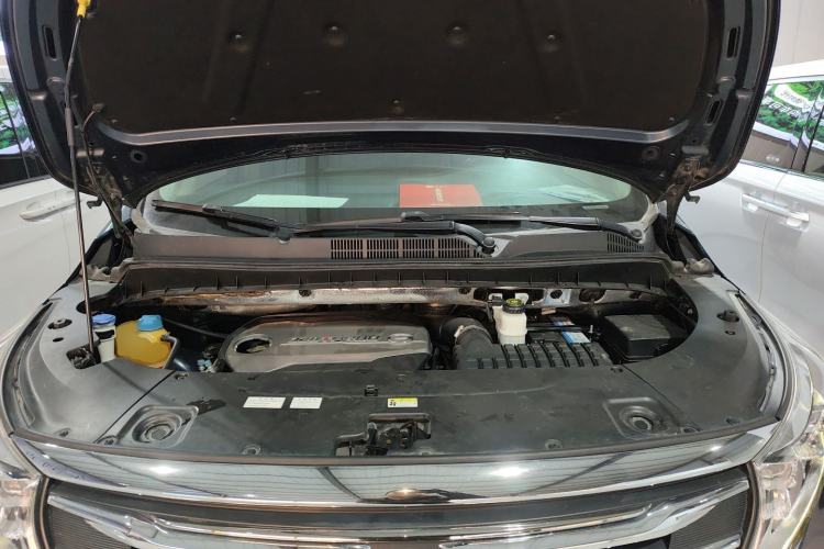 Used GAC Trumpchi M8 2019 320T Ultimate Edition Engine Bay