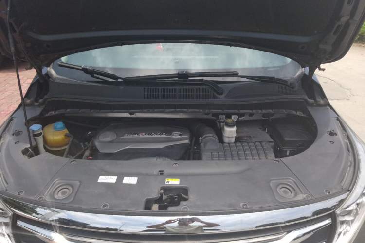 Used GAC Trumpchi M8 2019 320T Ultimate Edition Engine Bay