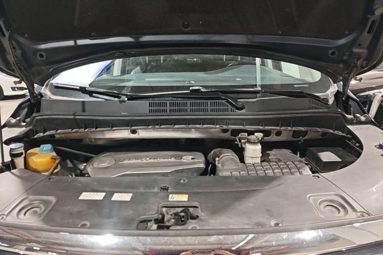 Used GAC Trumpchi M8 2019 320T Ultimate Edition Engine Bay