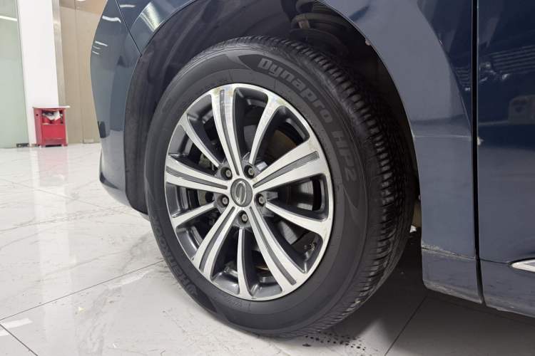 Used GAC Trumpchi M8 2019 320T Ultimate Edition Exterior 5