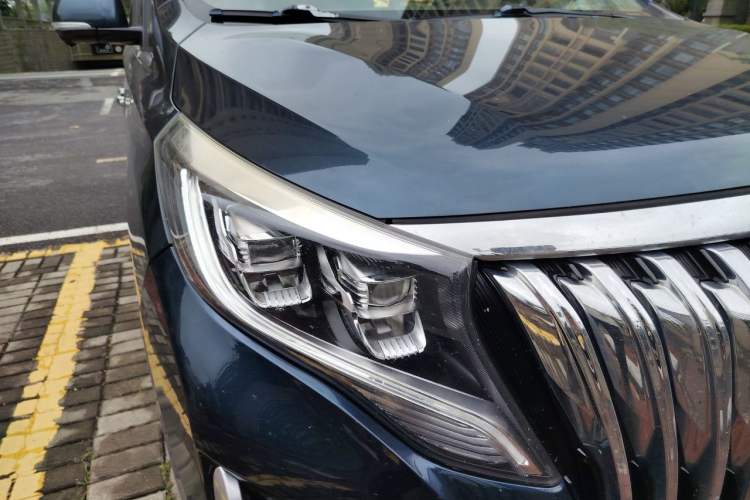 Used GAC Trumpchi M8 2019 320T Ultimate Edition Exterior 6