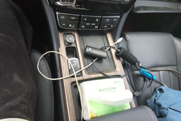 Used GAC Trumpchi M8 2019 320T Ultimate Edition Gear Lever