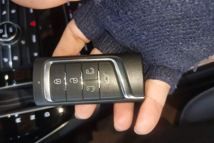 Used GAC Trumpchi M8 2019 320T Ultimate Edition Interior 1