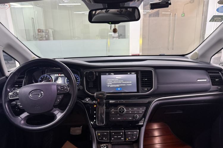 Used GAC Trumpchi M8 2019 320T Ultimate Edition Interior 6