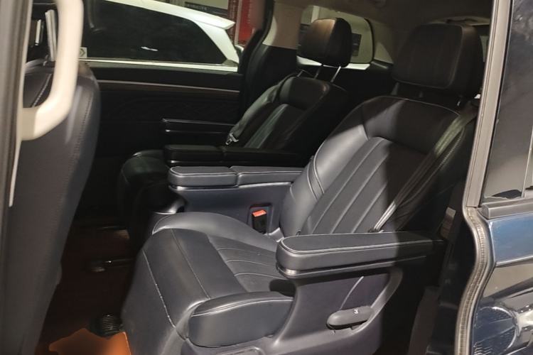 Used GAC Trumpchi M8 2019 320T Ultimate Edition Left Rear Seat