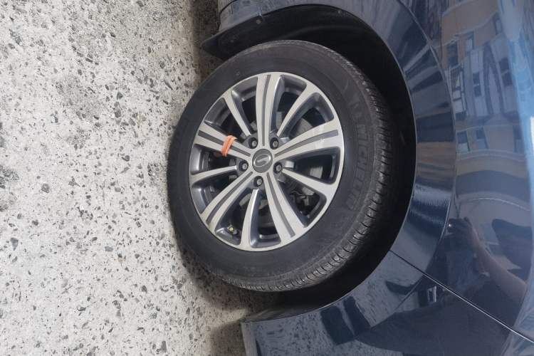 Used GAC Trumpchi M8 2019 320T Ultimate Edition Right Front Wheel Hub