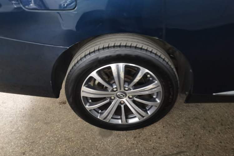 Used GAC Trumpchi M8 2019 320T Ultimate Edition Right Rear Wheel Hub