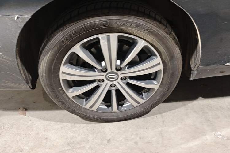 Used GAC Trumpchi M8 2019 320T Ultimate Edition Right Rear Wheel Hub