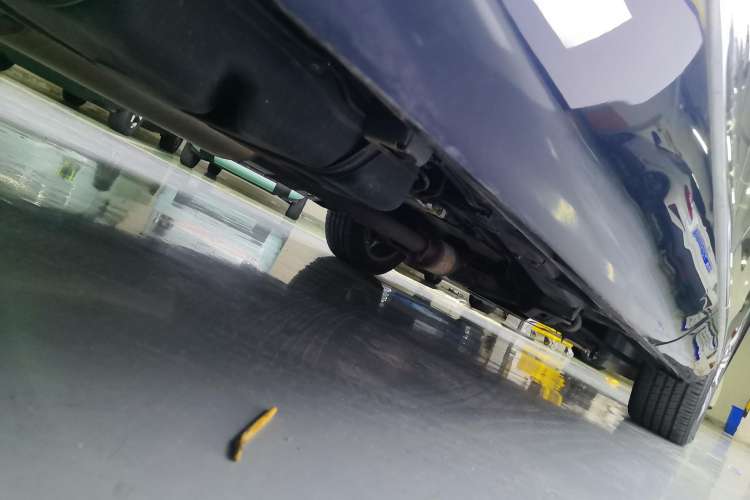 Used GAC Trumpchi M8 2019 320T Ultimate Edition Right Side Sill