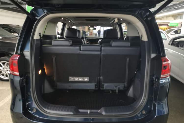 Used GAC Trumpchi M8 2019 320T Ultimate Edition Trunk