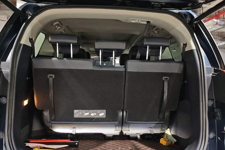 Used GAC Trumpchi M8 2019 320T Ultimate Edition Trunk