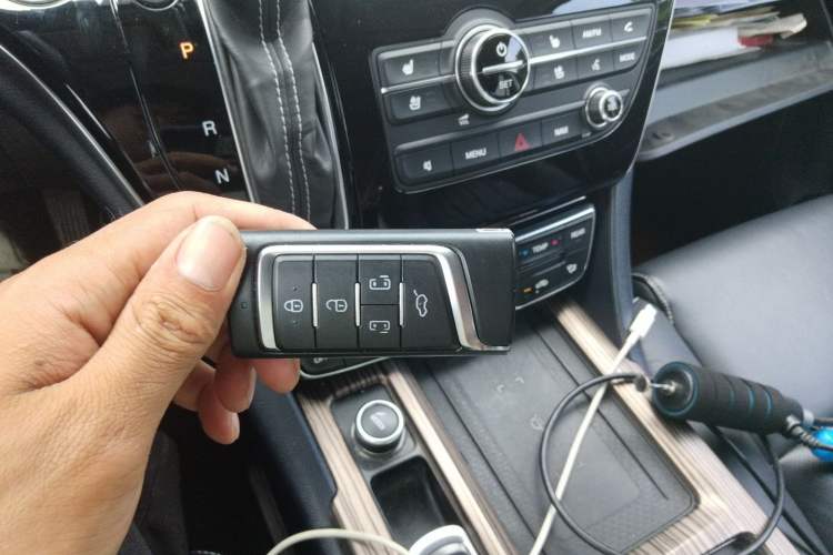 Used GAC Trumpchi M8 2019 320T Ultimate Edition Vehicle Key