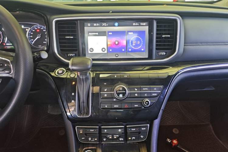 Used GAC Trumpchi M8 2019 320T Ultimate Edition Audio And AC Panel