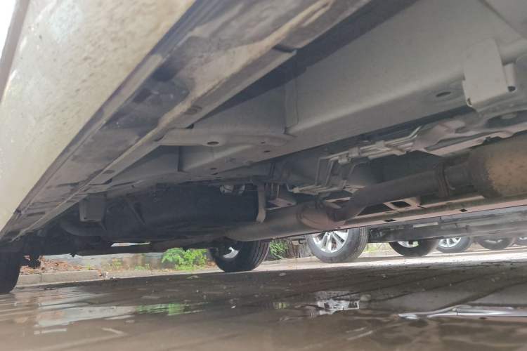 Used GAC Trumpchi M8 2019 320T Ultimate Edition Chassis Front Right