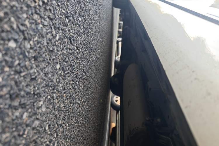 Used GAC Trumpchi M8 2019 320T Ultimate Edition Chassis Rear Left