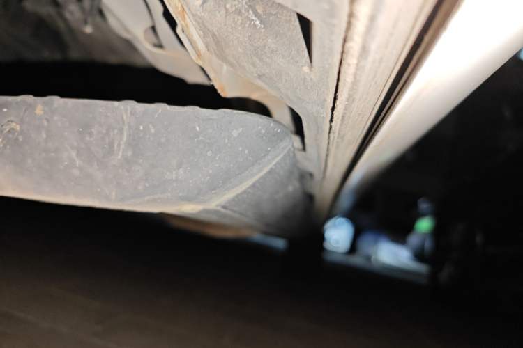 Used GAC Trumpchi M8 2019 320T Ultimate Edition Chassis Rear Right